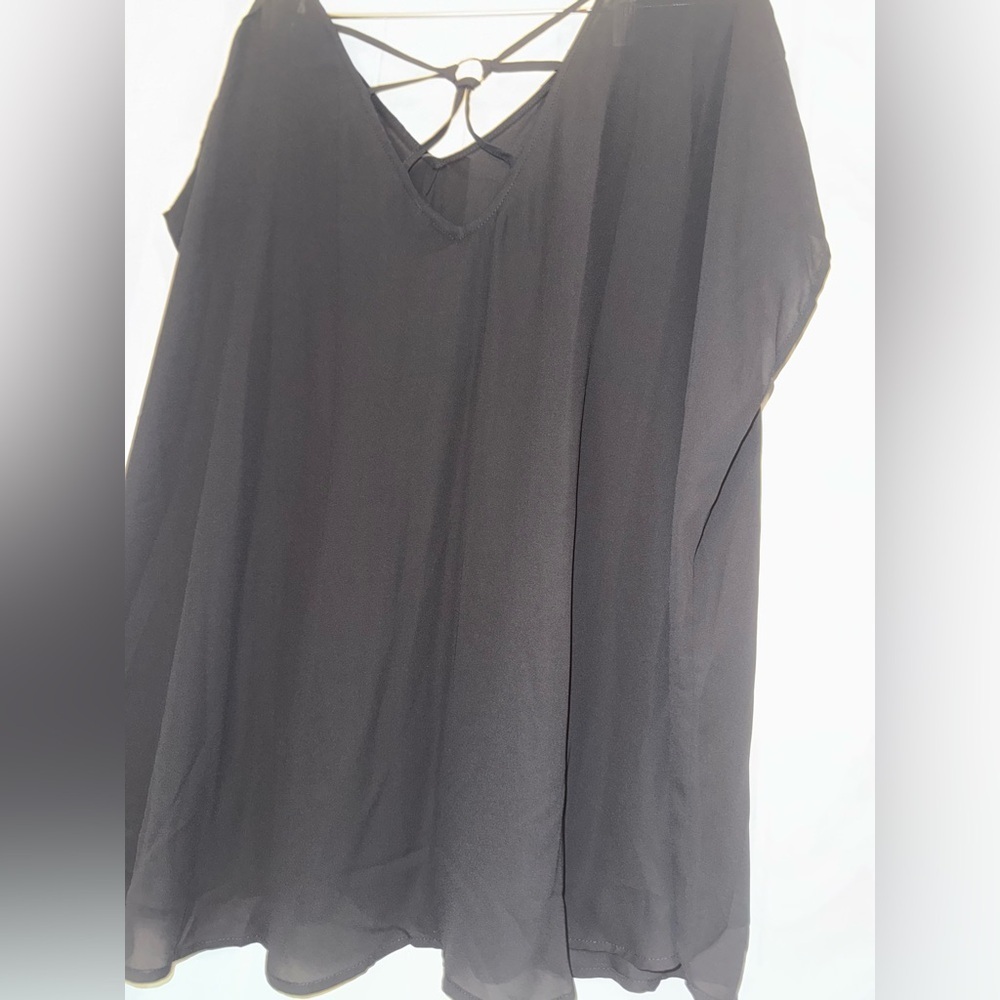 TORRID GEORGETTE STRAPPY BACK DOLMAN SHORT SLEEVE BLOUSE NEW - Picture 11 of 11